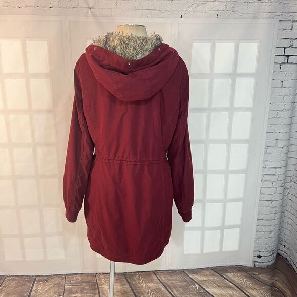 Hollister Maroon Fur Lined Zip-Up Snap Stretch Parka Jacket Size Large - Picture 5 of 9